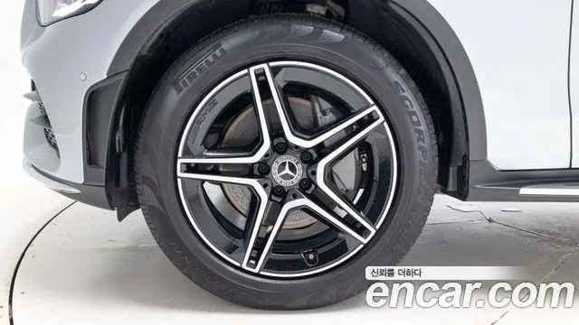 Mercedes-Benz GLC 2022 thumb 7