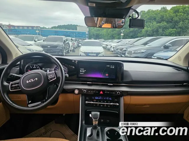 Kia Carnival 2022 thumb 3