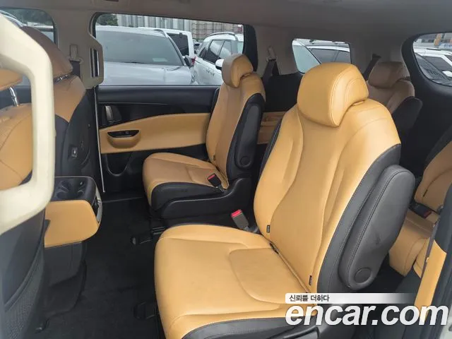 Kia Carnival 2022 thumb 6