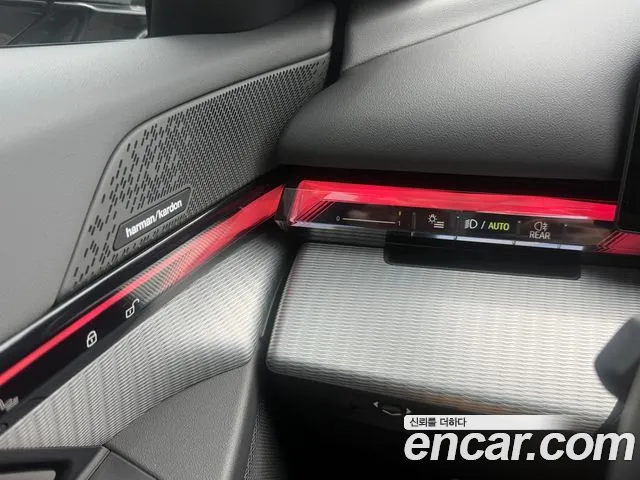 BMW 5 серии 2024 thumb 2