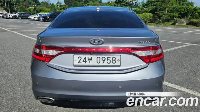 Hyundai Grandeur 2015 thumb 2