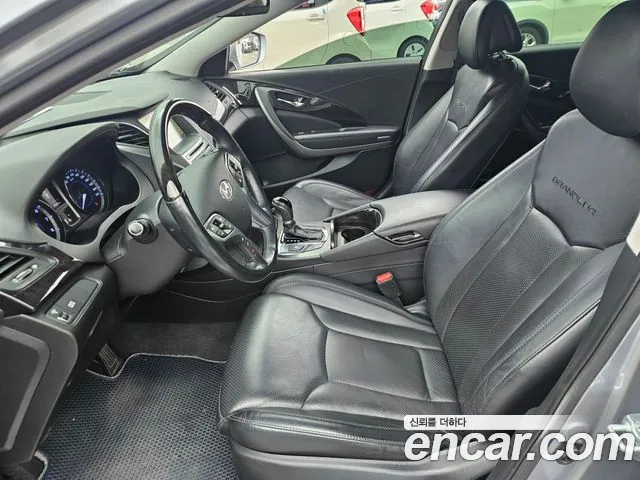 Hyundai Grandeur 2015 thumb 5