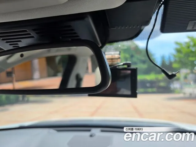 Land Rover Discovery Sport 2019 thumb 6