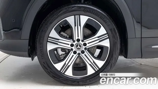 Mercedes-Benz EQB 2025 thumb 10