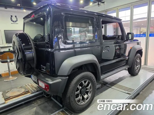 Suzuki Jimny 2025 thumb 5
