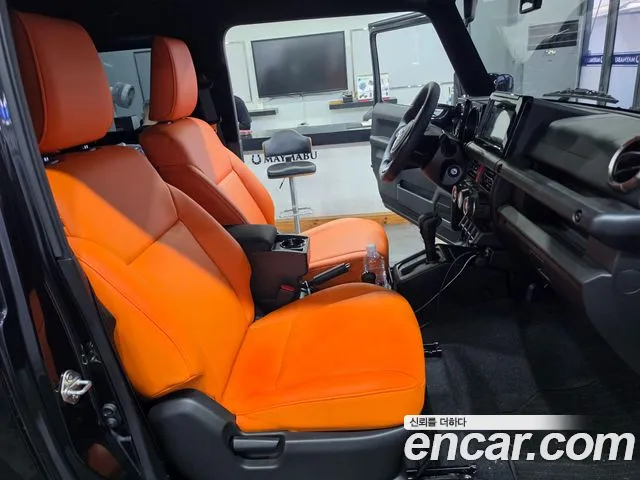 Suzuki Jimny 2025 thumb 8