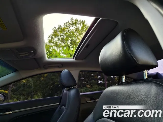 Hyundai Avante 2017 thumb 4