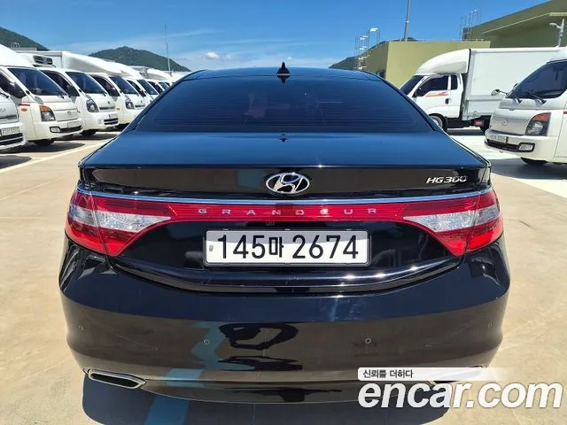Hyundai Grandeur 2016 thumb 8