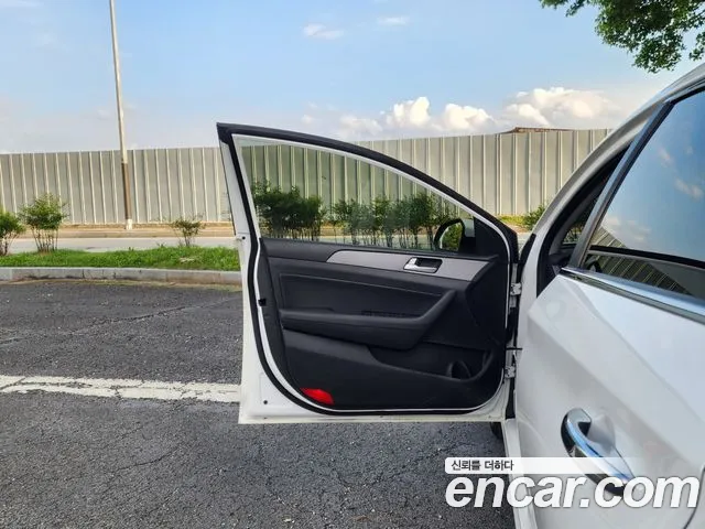 Hyundai Sonata 2017 thumb 12