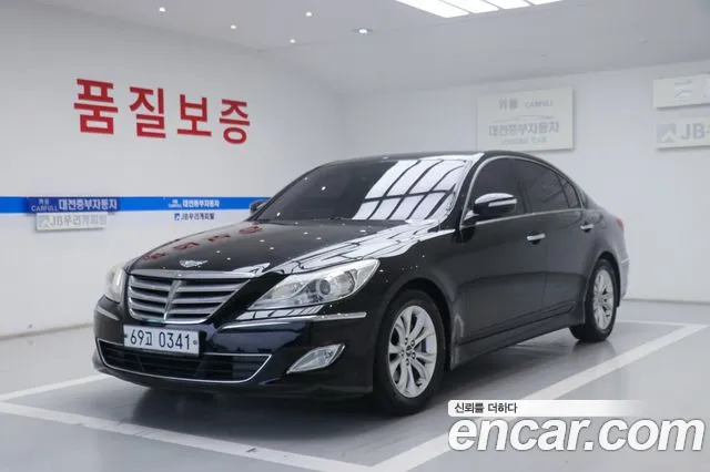 Hyundai Genesis 2013 thumb 3