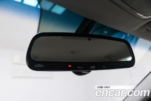 Hyundai Genesis 2013 thumb 9