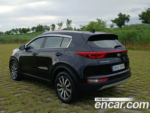 Kia Sportage 2016 thumb 11