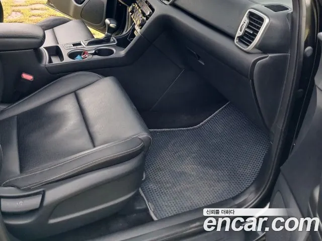 Kia Sportage 2016 thumb 8