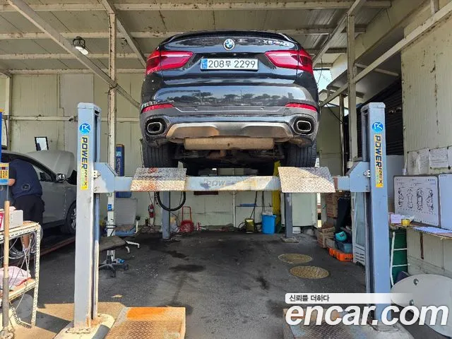 BMW X6 2015 thumb 4