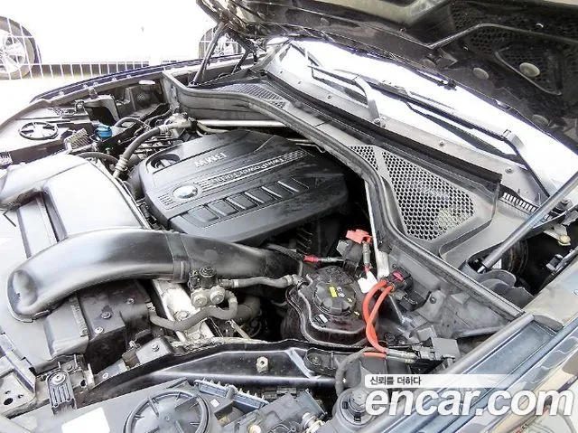 BMW X6 2015 thumb 12