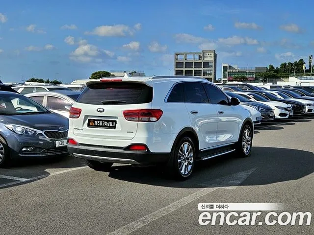 Kia Sorento 2016 thumb 6