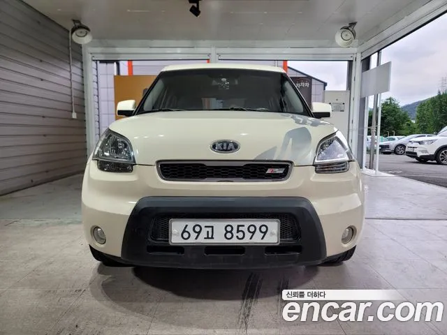Kia Soul 2010 thumb 2