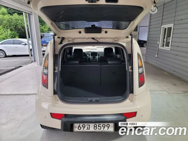 Kia Soul 2010 thumb 8