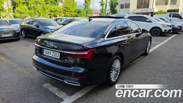 Audi A6 2021 thumb 7