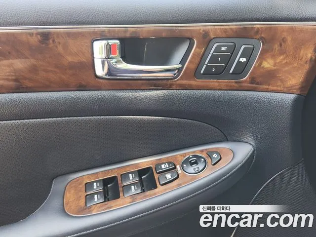 Hyundai Genesis 2008 thumb 11