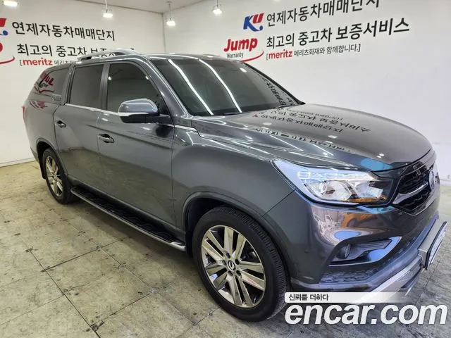 KGM Rexton 2018 thumb 11
