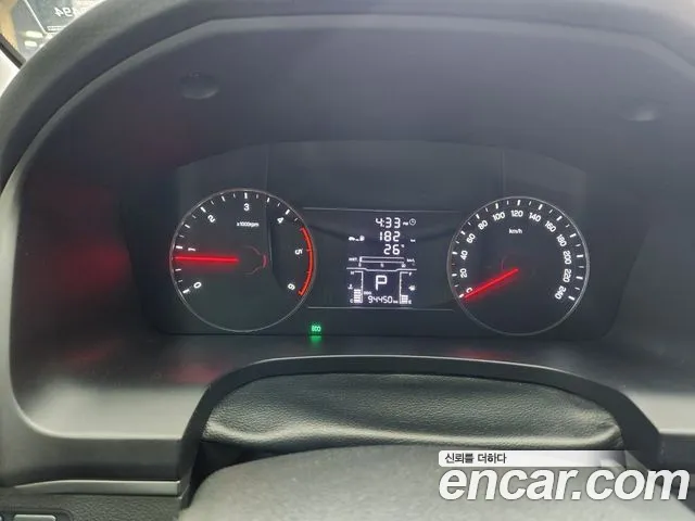 KGM Rexton 2018 thumb 6