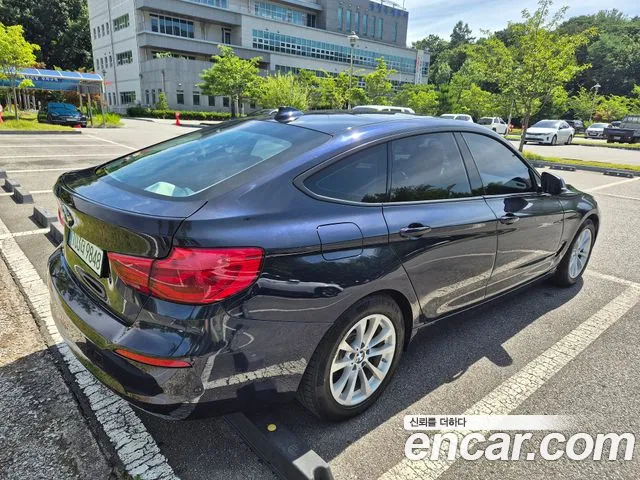 BMW 3 серии Gran Turismo 2017 thumb 10