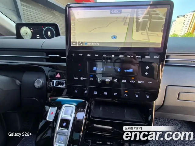 Hyundai Staria 2023 thumb 12
