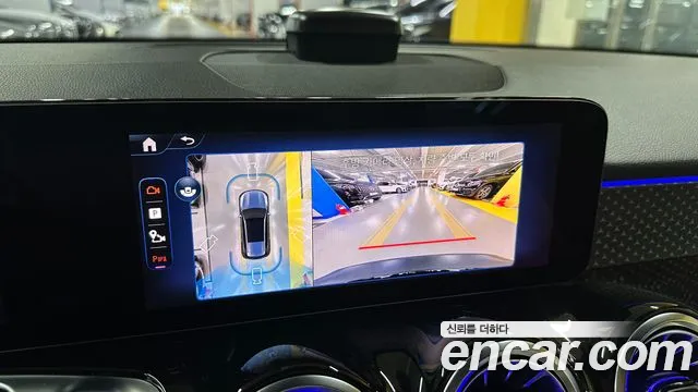 Mercedes-Benz EQB 2025 thumb 4