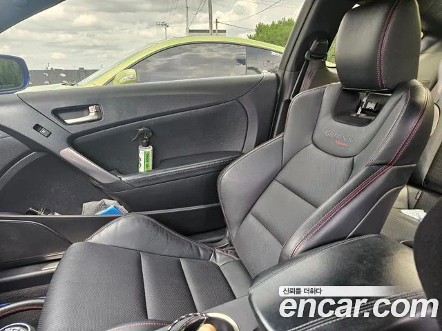 Hyundai Genesis 2013 thumb 11