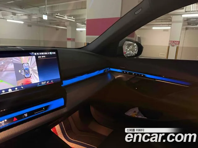 BMW 5 серии 2025 thumb 4