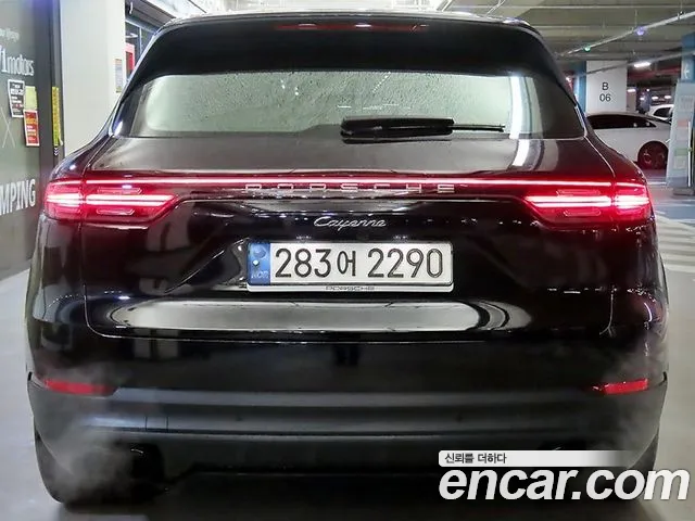 Porsche Cayenne 2022 thumb 5