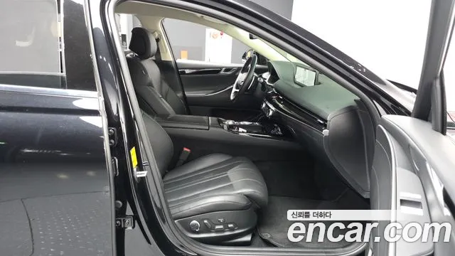 Genesis G80 2022 thumb 2