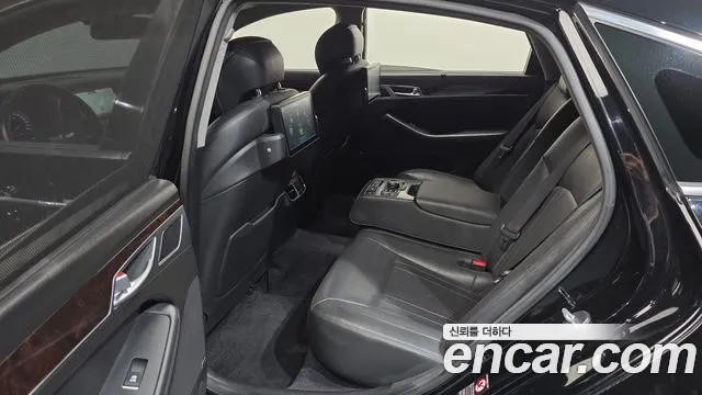 Hyundai Genesis 2015 thumb 2