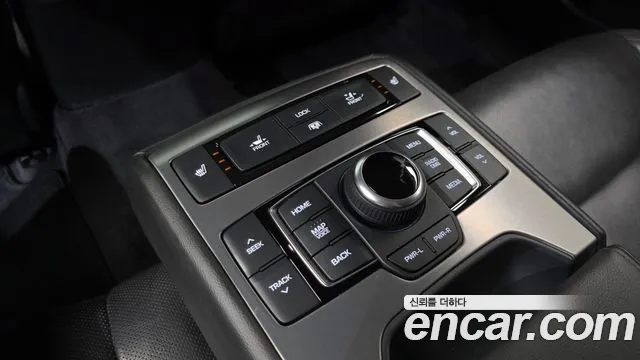Hyundai Genesis 2015 thumb 3