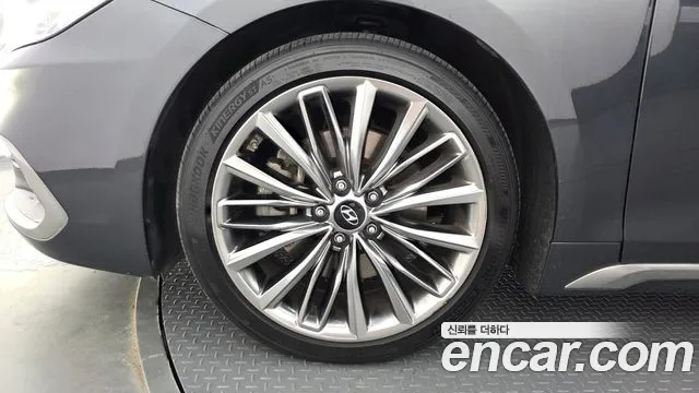 Hyundai Grandeur 2017 thumb 8