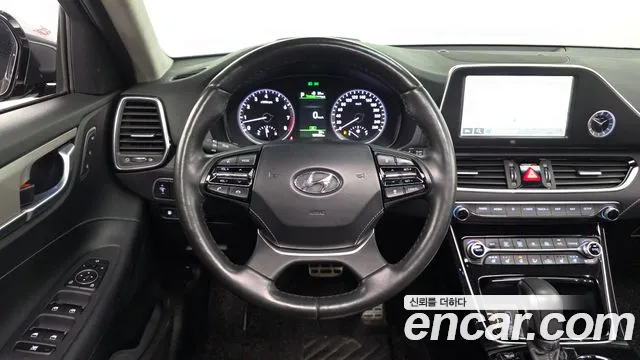 Hyundai Grandeur 2017 thumb 5