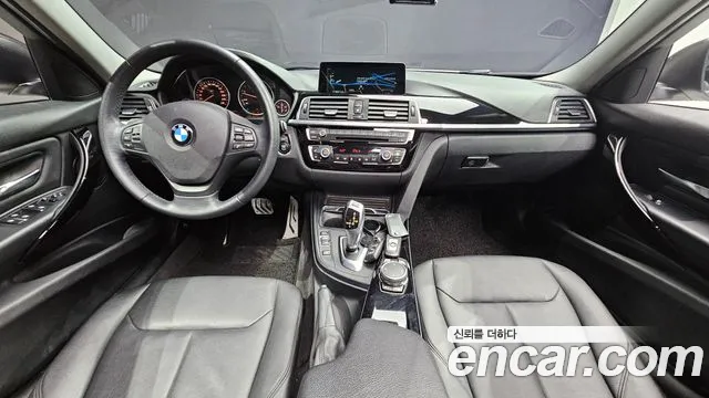 BMW 3 серии 2016 thumb 3