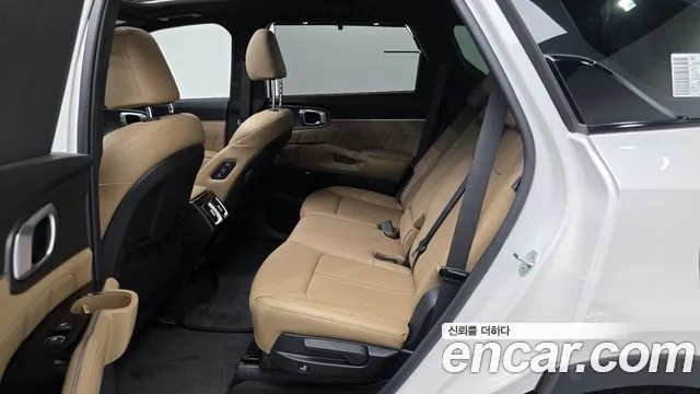 Kia Sorento 2024 thumb 8
