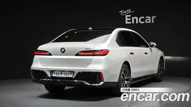 BMW 7 серии 2023 thumb 7