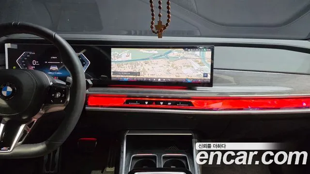 BMW 7 серии 2023 thumb 10