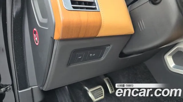 Land Rover Range Rover 2019 thumb 7