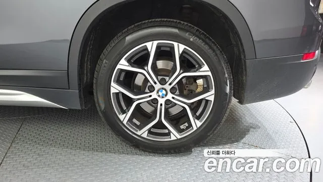 BMW X1 2021 thumb 7
