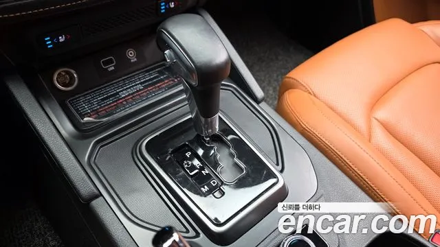 KGM Rexton 2021 thumb 11