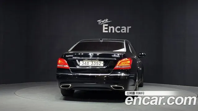 Hyundai Equus 2011 thumb 6