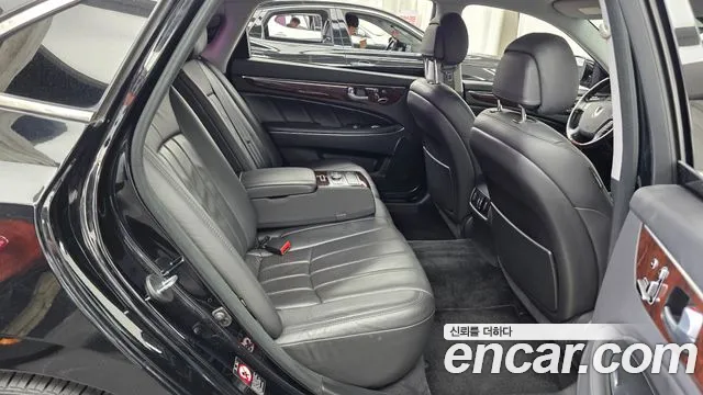 Hyundai Equus 2011 thumb 8