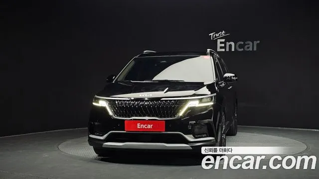 Kia Carnival 2023 thumb 7