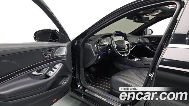 Mercedes-Benz S-Class 2016 thumb 10
