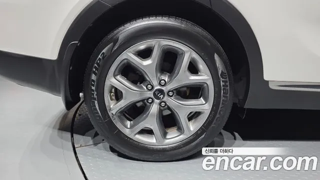 Kia Sorento 2015 thumb 10