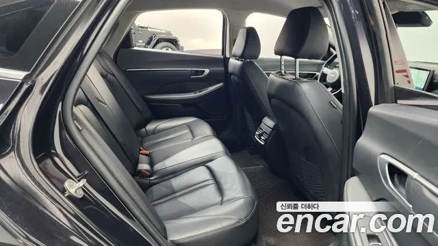 Hyundai Sonata 2023 thumb 6